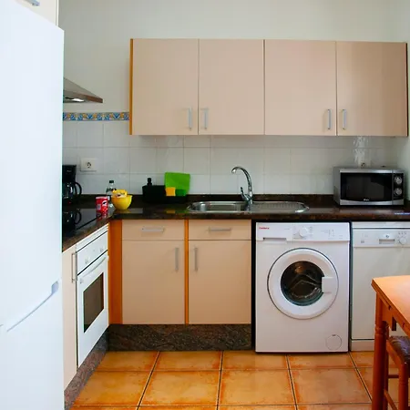 Conil With Heated Pool And Air Conditioning