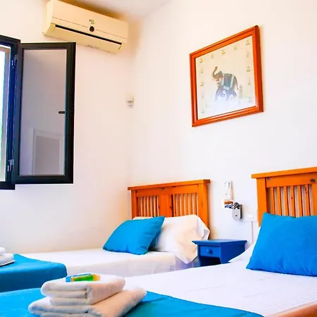 Villa Conil With Heated Pool And Air Conditioning