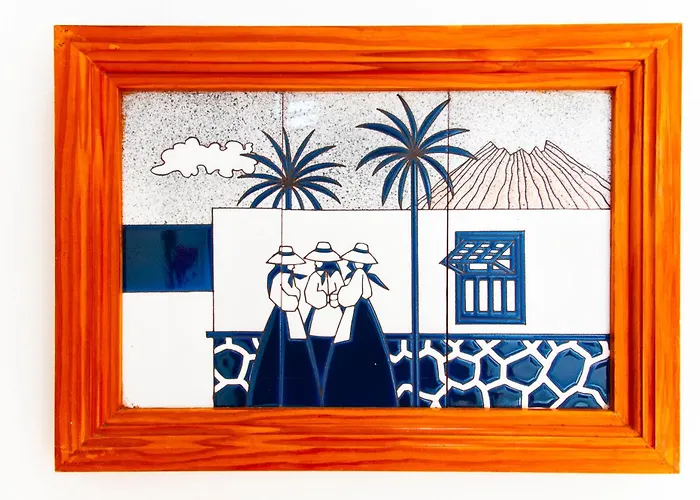 Villa Conil With Heated Pool And Air Conditioning