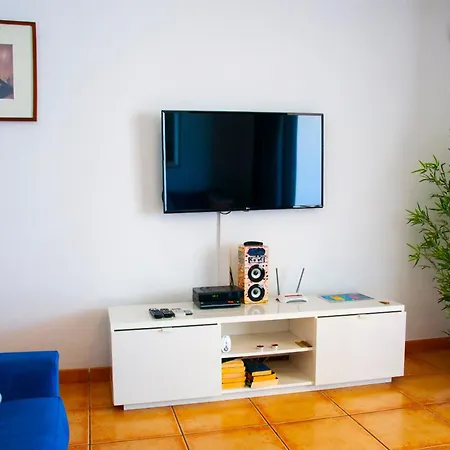 Conil With Heated Pool And Air Conditioning فيلة *